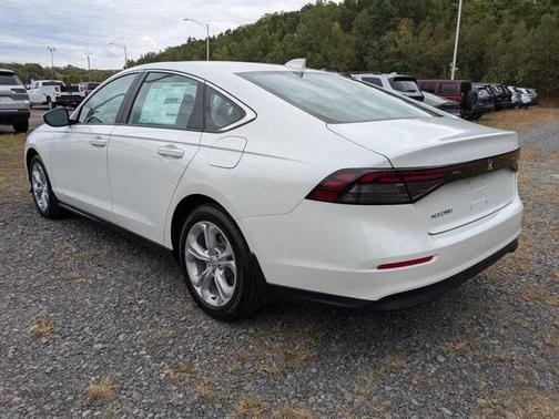 2025 Honda Accord LX 1.5T