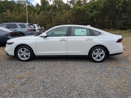 2025 Honda Accord LX 1.5T