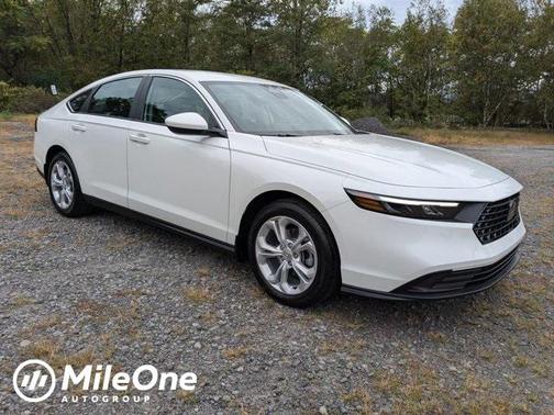 2025 Honda Accord LX 1.5T
