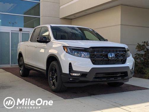 Platinum White Pearl 2026 Honda Ridgeline Black