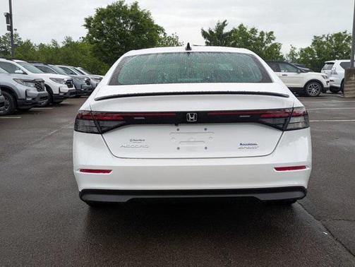 2025 Honda Accord Hybrid Base