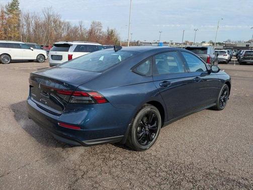 2025 Honda Accord Sport SE 1.5T