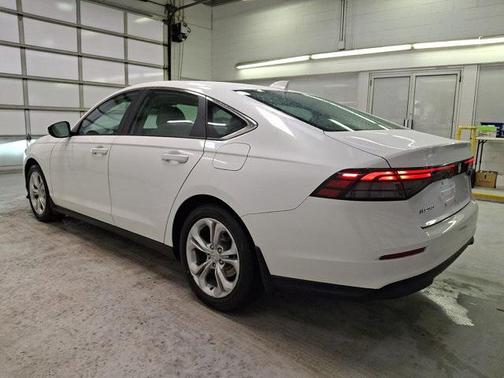 2023 Honda Accord LX 1.5T