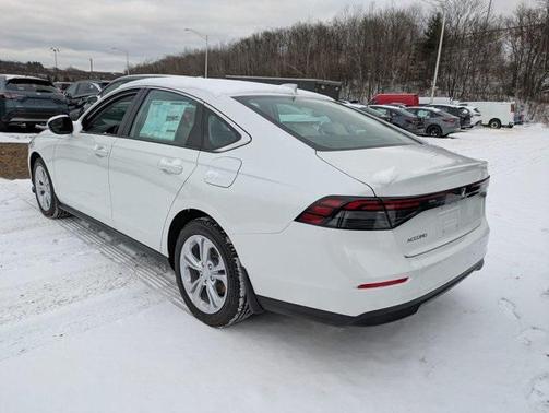 2025 Honda Accord LX 1.5T