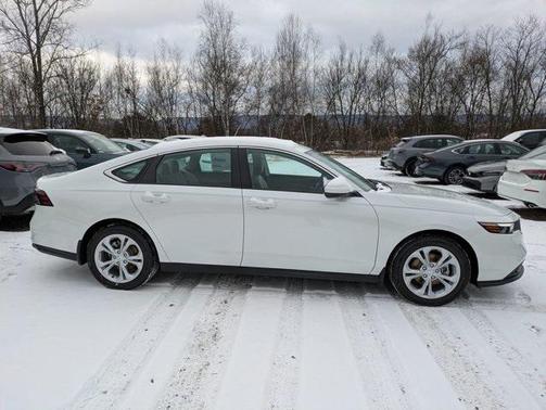 2025 Honda Accord LX 1.5T