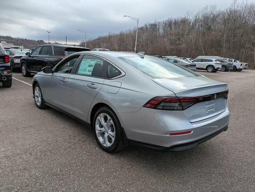 2025 Honda Accord LX 1.5T
