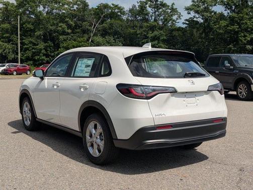2025 Honda HR-V LX