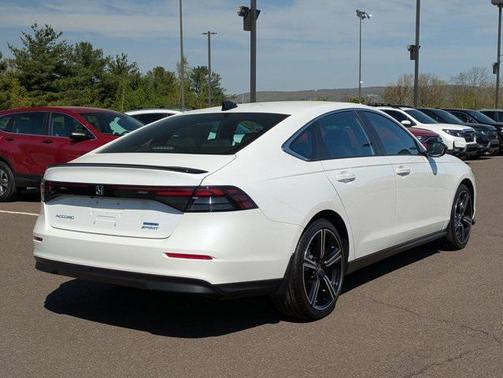 2025 Honda Accord Hybrid Base