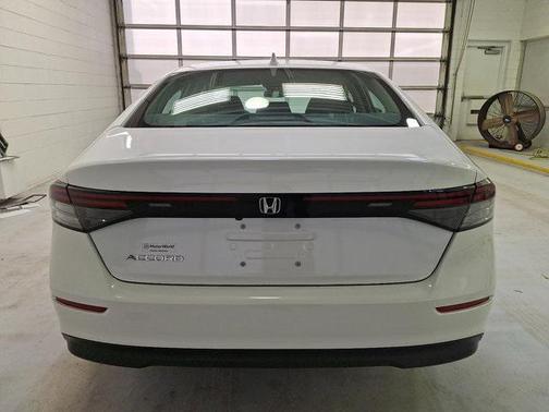 2023 Honda Accord LX 1.5T