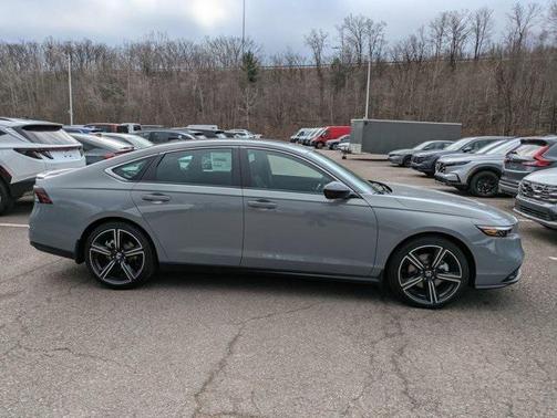 2025 Honda Accord Hybrid Base