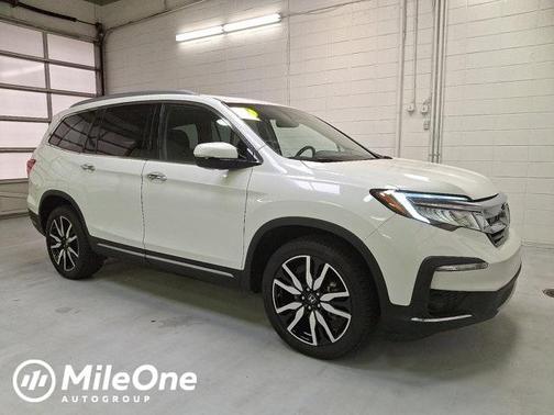 2022 Honda Pilot Touring 8-Passenger