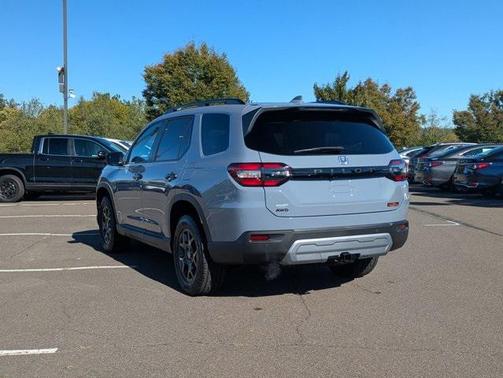 2025 Honda Pilot TrailSport