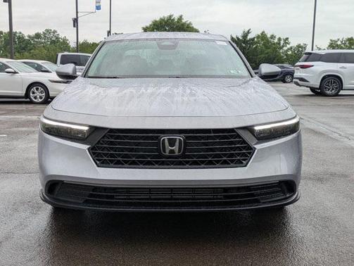 2025 Honda Accord LX 1.5T