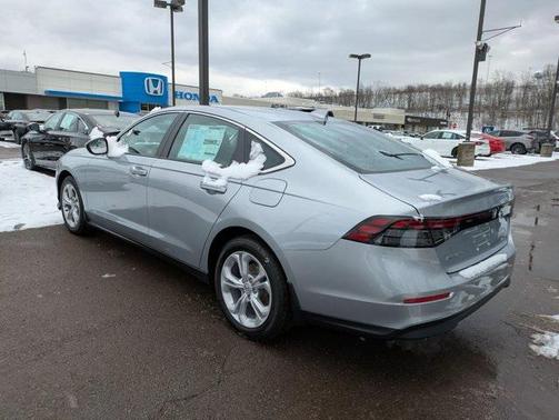 2025 Honda Accord LX 1.5T