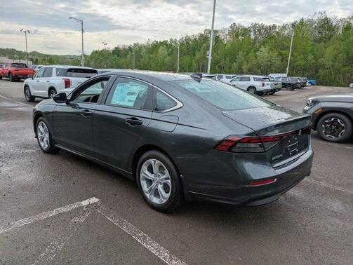 2025 Honda Accord LX 1.5T