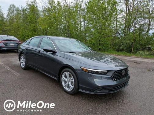 2025 Honda Accord LX 1.5T