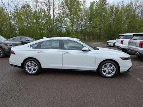 2025 Honda Accord LX 1.5T