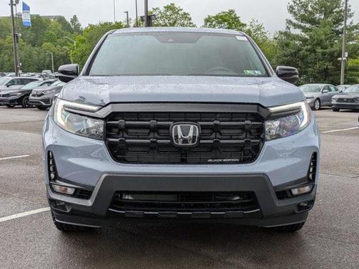 2025 Honda Ridgeline Black
