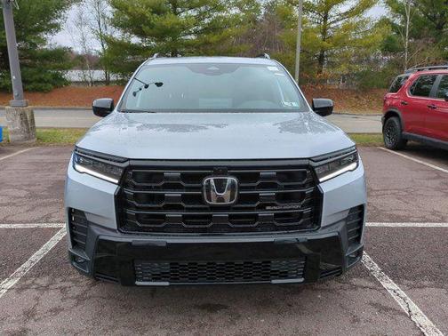 Solar Silver 2026 Honda Pilot Black Edition