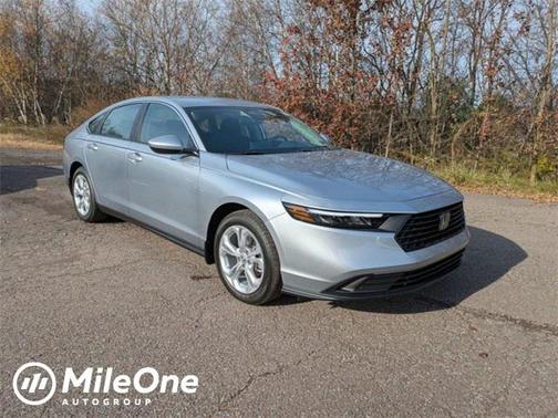 2025 Honda Accord LX 1.5T