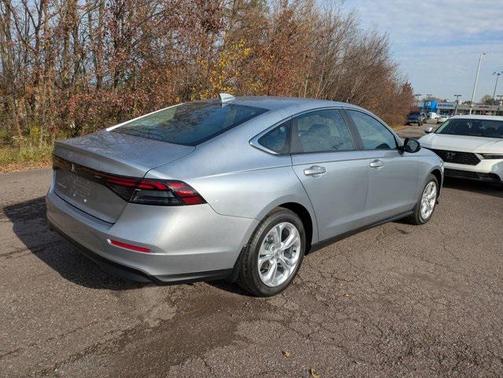 2025 Honda Accord LX 1.5T