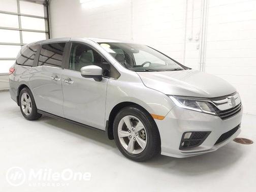 Photo 1 of 31 of 2018 Honda Odyssey EX-L