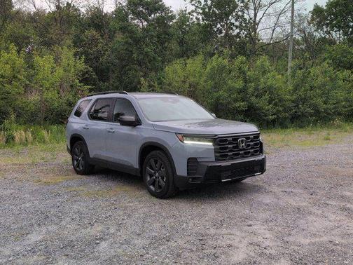 Sonic Gray Pearl 2026 Honda Pilot Sport