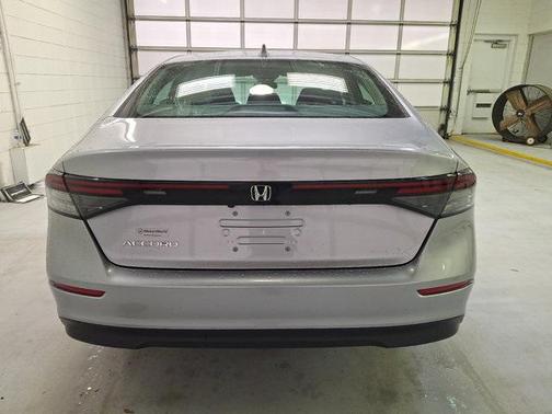 2023 Honda Accord LX 1.5T