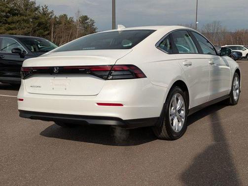 2025 Honda Accord LX 1.5T