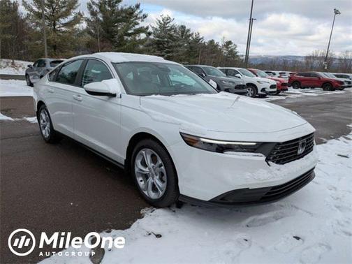 2025 Honda Accord LX 1.5T