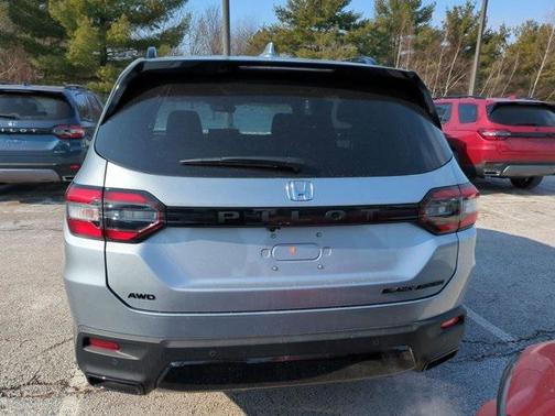 2026 Honda Pilot Black Edition