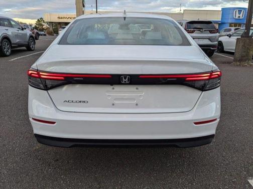 2025 Honda Accord LX 1.5T