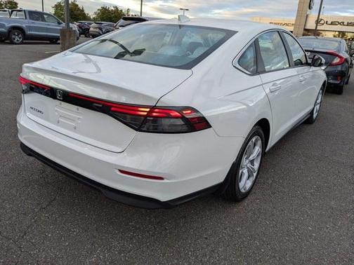 2025 Honda Accord LX 1.5T