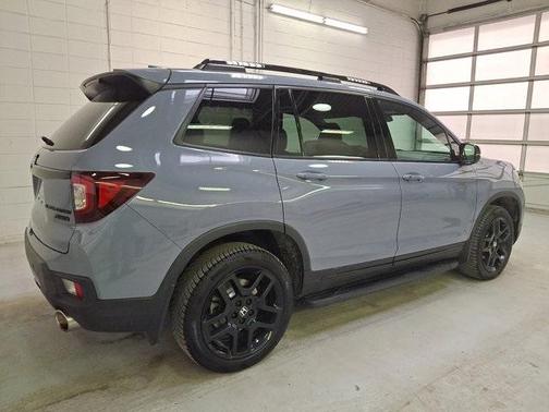 2024 Honda Passport AWD Black