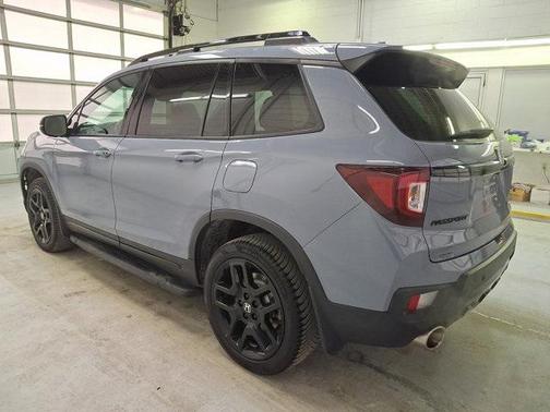 2024 Honda Passport AWD Black