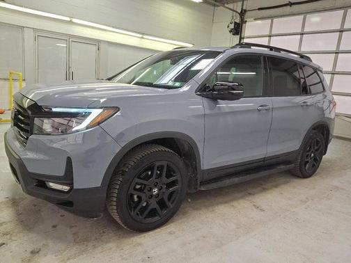 2024 Honda Passport AWD Black