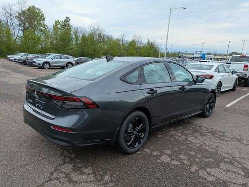 2025 Honda Accord Sport SE 1.5T