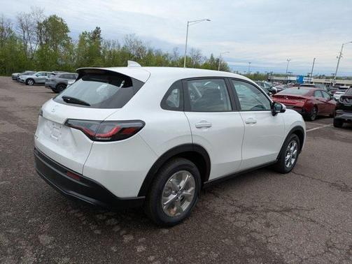 2025 Honda HR-V LX