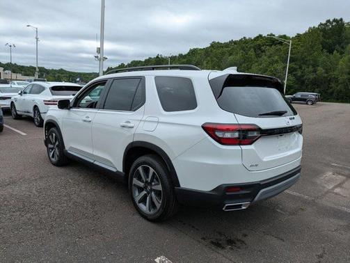 2025 Honda Pilot Elite