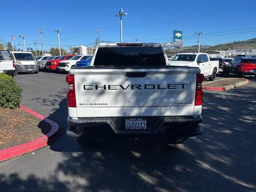2024 Chevrolet Silverado 1500 Custom Trail Boss