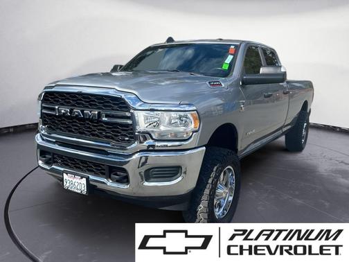 2021 RAM 3500 Tradesman Crew Cab 4x4 8' Box