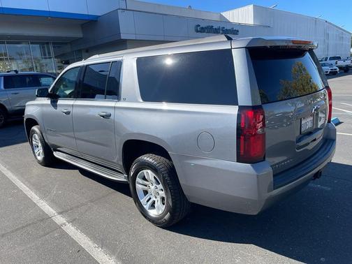 2019 Chevrolet Suburban LT
