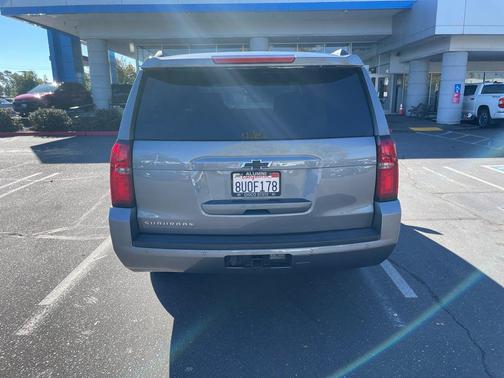 2019 Chevrolet Suburban LT