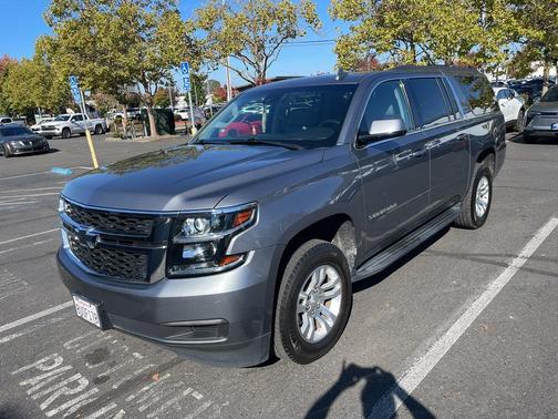 2019 Chevrolet Suburban LT