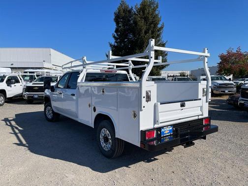 2025 Chevrolet Silverado 2500 WT