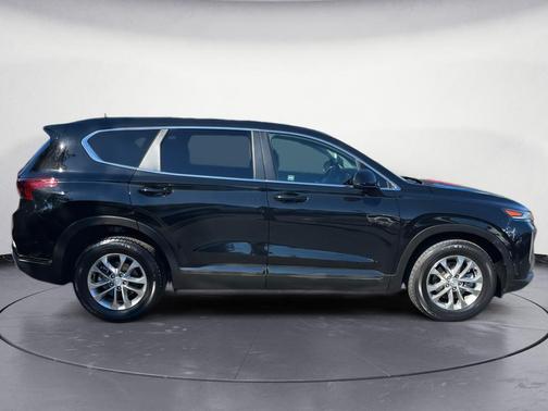 2019 Hyundai SANTA FE SE 2.4