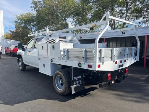 2024 Chevrolet Silverado 3500 WT