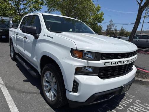 2022 Chevrolet Silverado 1500 Custom