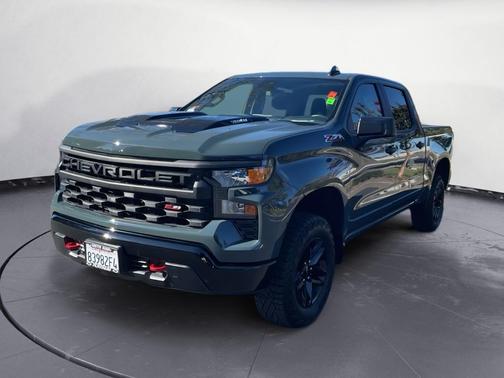 2025 Chevrolet Silverado 1500 Custom Trail Boss