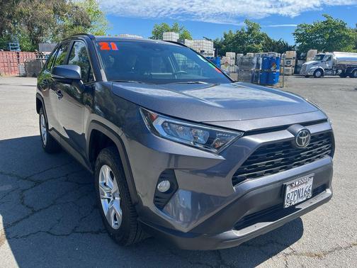 Magnetic Gray Metallic 2021 Toyota RAV4 XLE